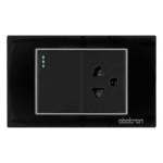 INTERRUPTOR SIMPLE MÁS TOMACORRIENTE CON TIERRA EMPOTRAR - PLATINIUM